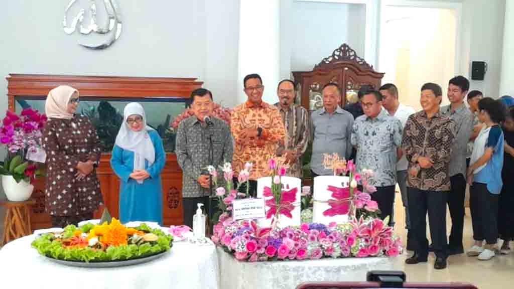 Dihadiri Anies Baswedan-Fery Farhati, Ini Seloroh JK Ucapkan HUT ke-81 Mufidah Jusuf Kalla